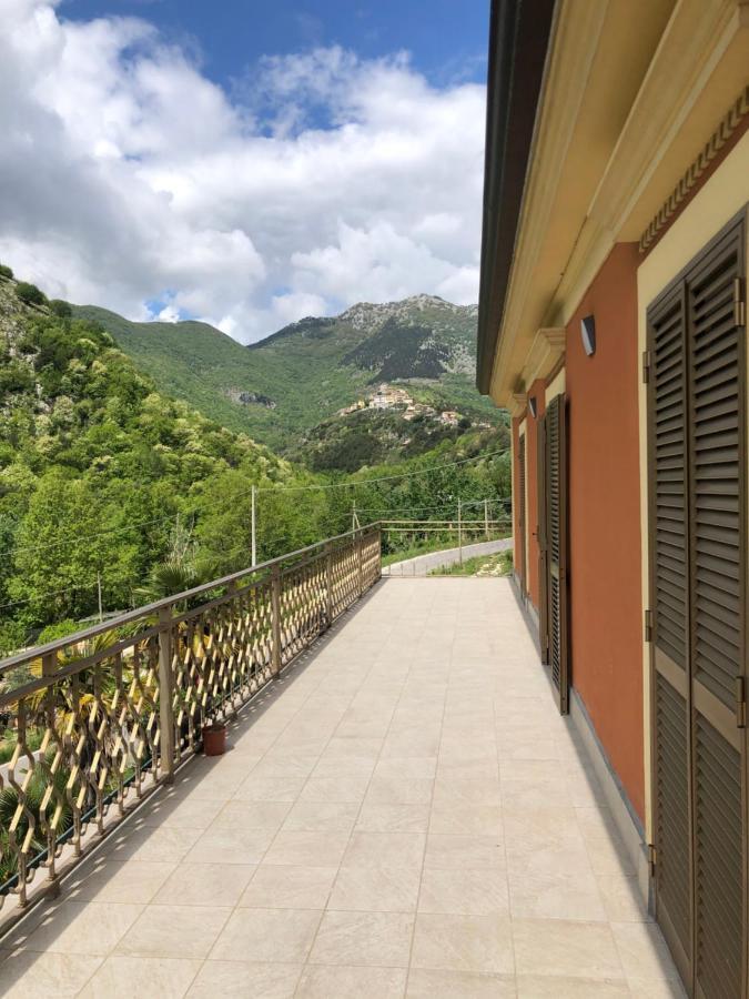 Villa Iannetta Di Monte Cassino Belmonte Castello Exterior photo